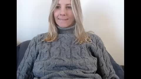 Hornyssima online show from 12-26-24, 01:21