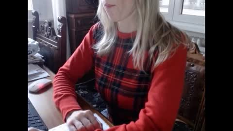 Hornyssima online show from 11-06-25, 03:13