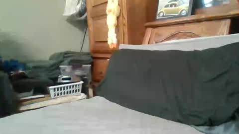 Snapshot of hornyweasle chatting on 06-16-26, 11:40 RandeeH online show from 06-16-26, 11:40