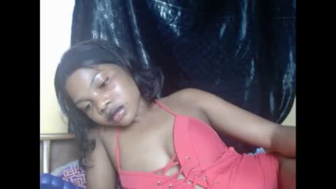 Snapshot of hornyxbum chatting on 12-31-24, 07:51 hornyxbum online show from 12-31-24, 07:51