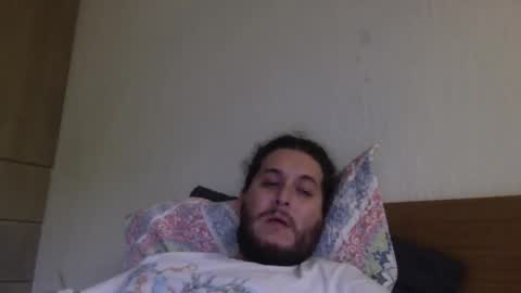 Snapshot of hornyyogi8 chatting on 01-16-26, 03:27 hornyogi online show from 01-16-26, 03:27