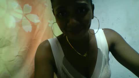 Snapshot of hororine chatting on 01-12-26, 03:06 hororine online show from 01-12-26, 03:06