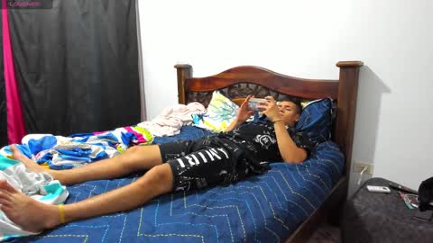 ronald and victoria online show from 02-28-25, 02:09