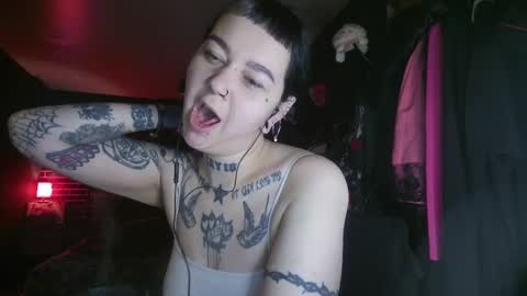 Messalina Horror online show from 12-21-24, 02:52