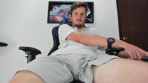 Snapshot of horse_man2 chatting on 01-20-25, 07:14 horse_man2 online show from 01-20-25, 07:14