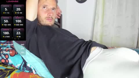 Snapshot of horse_man2 chatting on 11-24-25, 02:33 horse_man2 online show from 11-24-25, 02:33