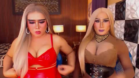 Snapshot of horsecockjessica chatting on 02-25-26, 08:51 horsecockjessica online show from 02-25-26, 08:51