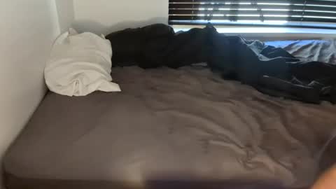 horsepenetration online show from 02-26-25, 08:26