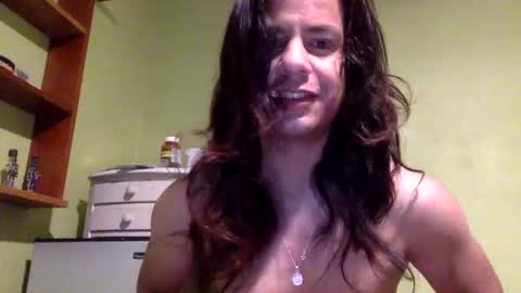 Snapshot of hosayslayed chatting on 05-10-26, 03:39 NymphoHosay97 online show from 05-10-26, 03:39