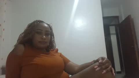 Snapshot of hot326 chatting on 10-05-25, 06:39 hot326 online show from 10-05-25, 06:39
