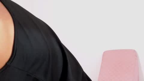 Marcus  Tatti  online show from 11-05-25, 01:22