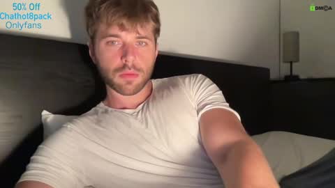 Edward aka Wolf online show from 09-25-25, 06:11