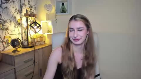 NINA online show from 11-12-25, 07:09