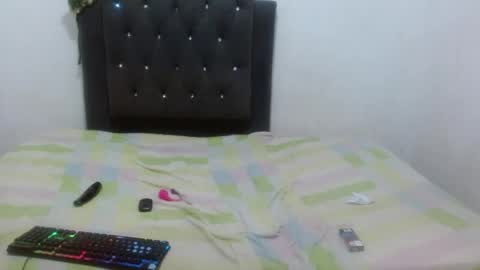 Private open online show from 02-13-25, 02:56