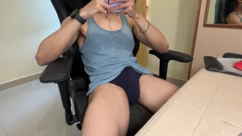 Snapshot of hot_asian_boy2 chatting on 06-01-26, 12:29 hot asian boy online show from 06-01-26, 12:29