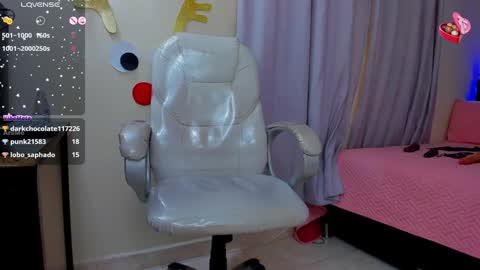 VALENTINA online show from 01-05-25, 12:21