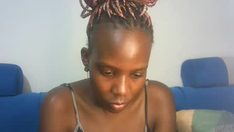 Snapshot of hot_berry2003 chatting on 02-23-25, 04:35 Millie online show from 02-23-25, 04:35