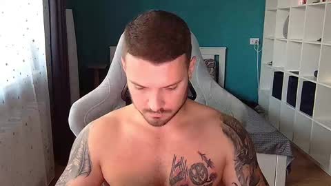 hot_cap_77 online show from 10-02-25, 03:30