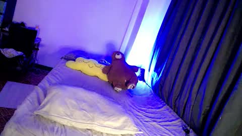 its me CLAUDIA online show from 01-19-25, 04:54