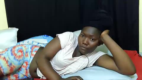 Milly online show from 09-16-25, 05:30