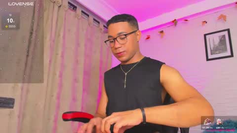 Snapshot of hot_dreams_x chatting on 01-02-25, 06:45 hot_dreams_x online show from 01-02-25, 06:45