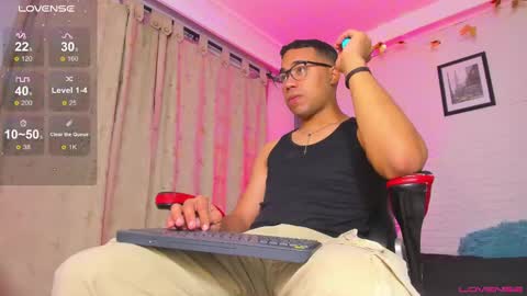 Snapshot of hot_dreams_x chatting on 01-08-25, 03:08 hot_dreams_x online show from 01-08-25, 03:08
