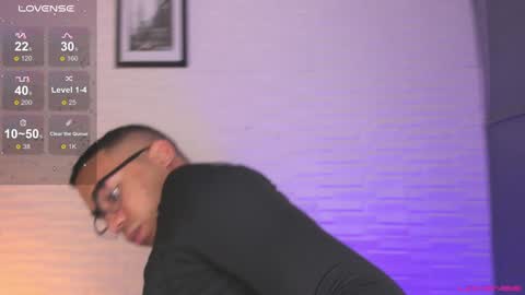 Snapshot of hot_dreams_x chatting on 01-24-25, 06:25 hot_dreams_x online show from 01-24-25, 06:25