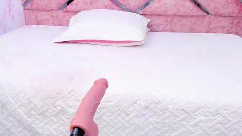 Emily online show from 01-05-26, 05:27