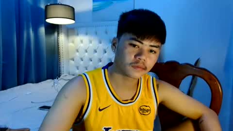 hot_emmanuel online show from 03-25-26, 12:27