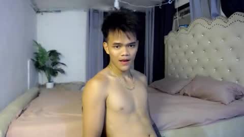 hot_fucker_ online show from 12-02-25, 03:45