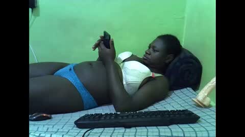 hot_girlly online show from 09-19-25, 02:24