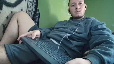 hot_guy36 online show from 12-03-25, 04:49