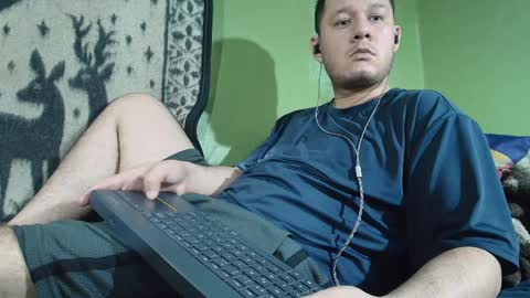 hot_guy36 online show from 05-23-26, 05:50