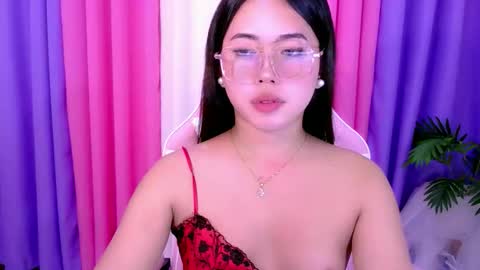 Snapshot of hot_hazelxx chatting on 11-02-25, 10:23 Hazel online show from 11-02-25, 10:23