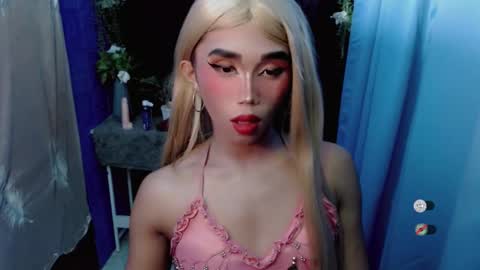 Khianna online show from 02-22-26, 12:04