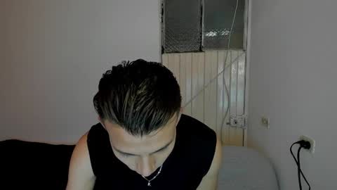 Snapshot of hot_latin_temptation chatting on 03-31-26, 12:16 Alejandro online show from 03-31-26, 12:16