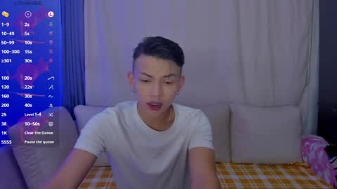 Snapshot of hot_latin_temptation chatting on 04-20-26, 06:38 Alejandro online show from 04-20-26, 06:38