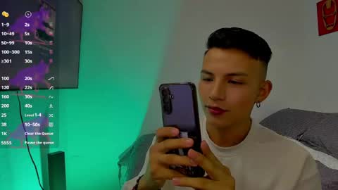 Snapshot of hot_latin_temptation chatting on 05-13-26, 02:20 Alejandro online show from 05-13-26, 02:20