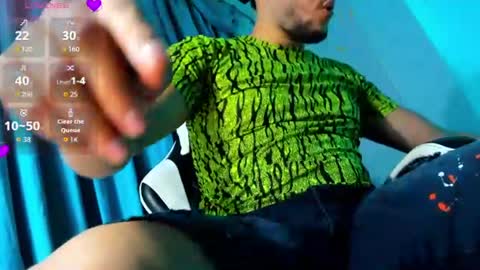 Snapshot of hot_latino_boy_ chatting on 07-29-26, 06:06 Alejandro online show from 07-29-26, 06:06