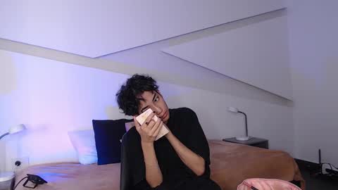 Alana online show from 03-06-25, 08:37