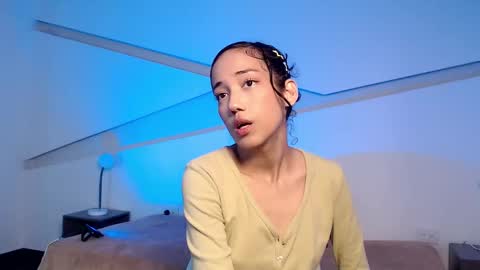 Alana online show from 12-22-25, 09:12