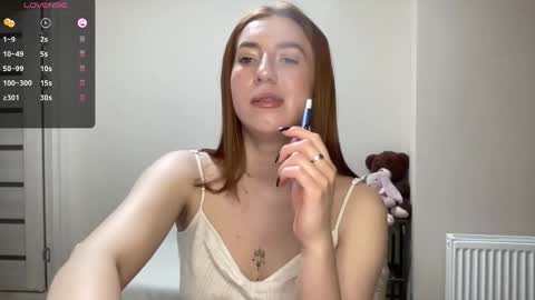 Lina online show from 02-17-26, 04:46