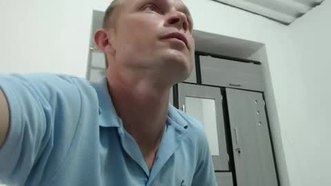 angel online show from 03-09-25, 09:36