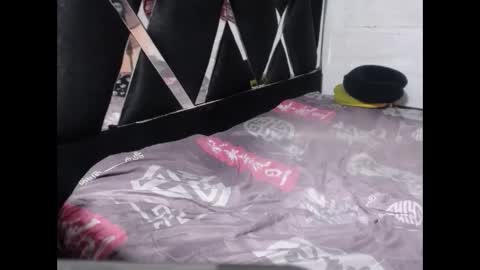 angel online show from 09-12-25, 03:23