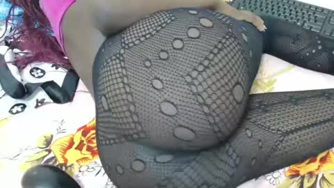 Snapshot of hot_marrie chatting on 12-07-24, 06:32 Marrie online show from 12-07-24, 06:32