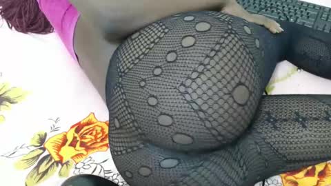 Snapshot of hot_marrie chatting on 12-07-24, 07:21 Marrie online show from 12-07-24, 07:21