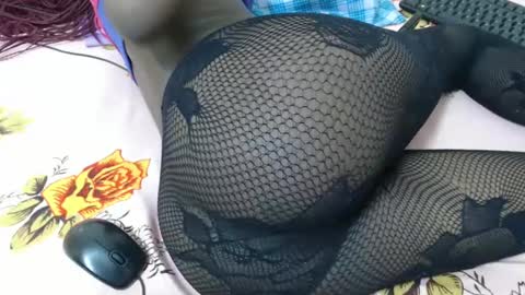 Snapshot of hot_marrie chatting on 12-09-24, 07:28 Marrie online show from 12-09-24, 07:28