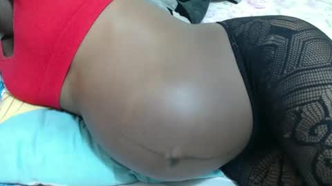 Snapshot of hot_marrie chatting on 01-20-25, 10:29 Marrie online show from 01-20-25, 10:29