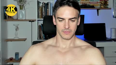 Snapshot of hot_martin25 chatting on 01-15-25, 07:01 Martin online show from 01-15-25, 07:01