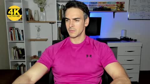 Snapshot of hot_martin25 chatting on 01-26-25, 11:50 Martin online show from 01-26-25, 11:50